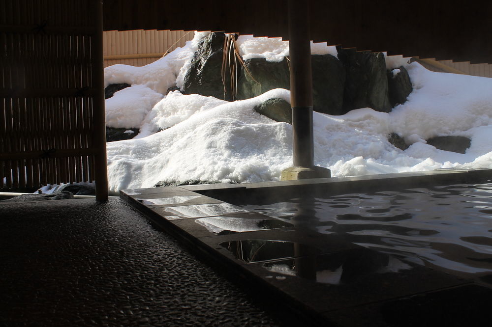 Echigo Yuzawa Onsen Sakura Tei Hotel Екстериор снимка